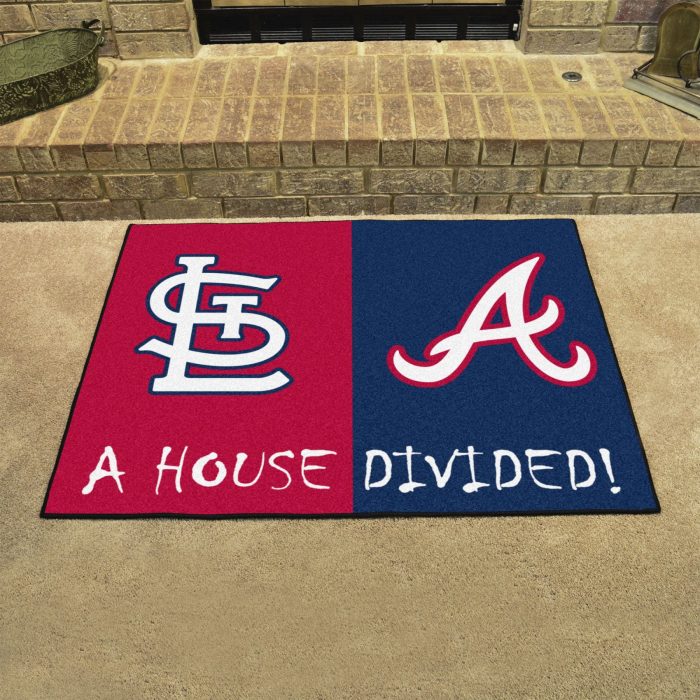 MLB House Divided - Cardinals / Braves House Divided Mat